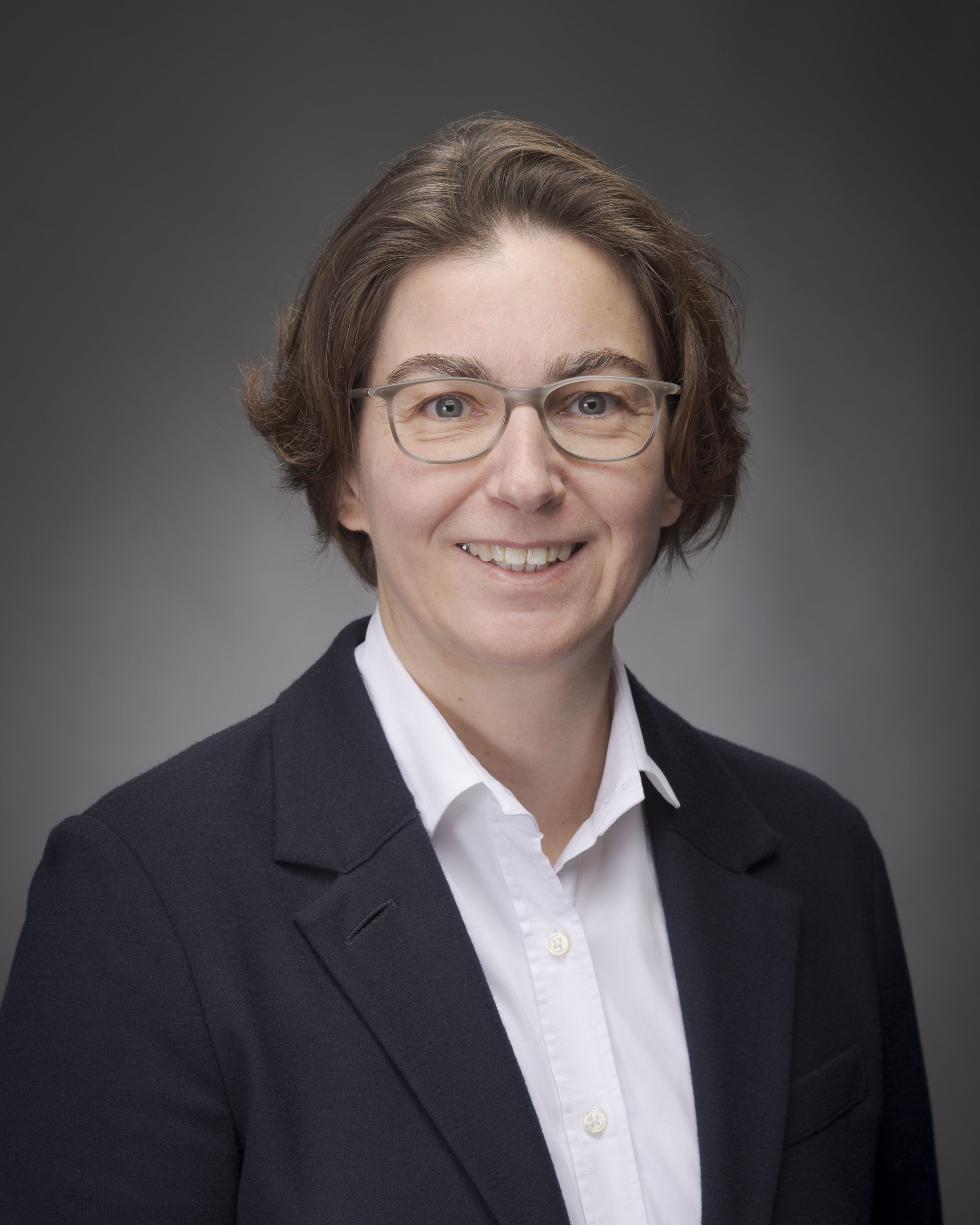 Dr. Carolin Curtze