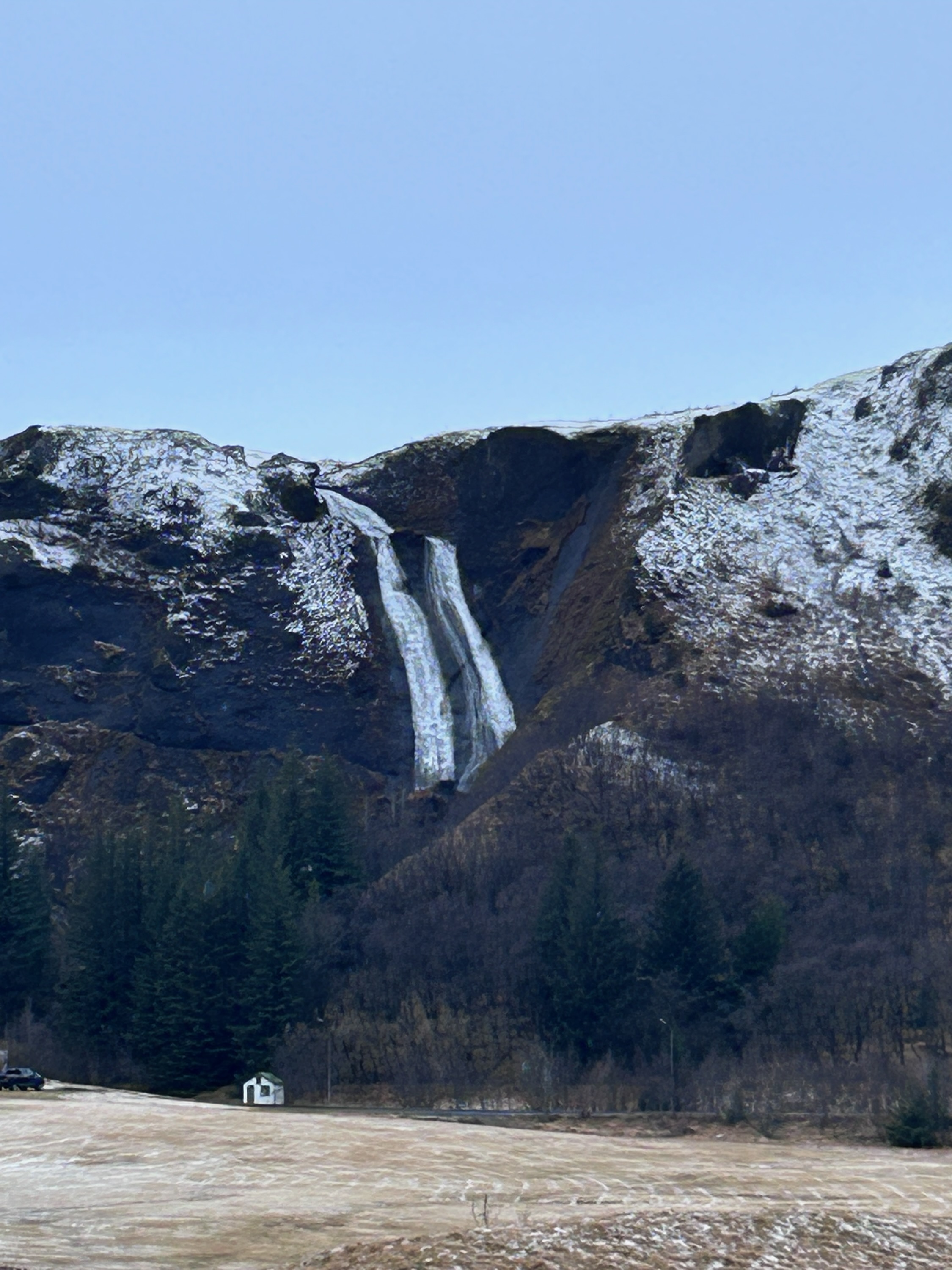 Falls